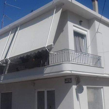 Апартаменты Paris House 1 Патра Экстерьер фото